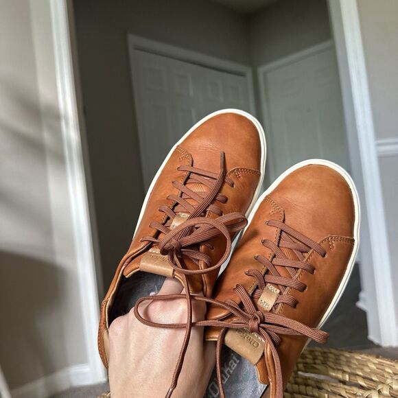OluKai Men's Lae'ahi Lī 'Ili Leather Lace Up Sneakers- Fox Tan Brown - US 8 - Picture 5 of 10